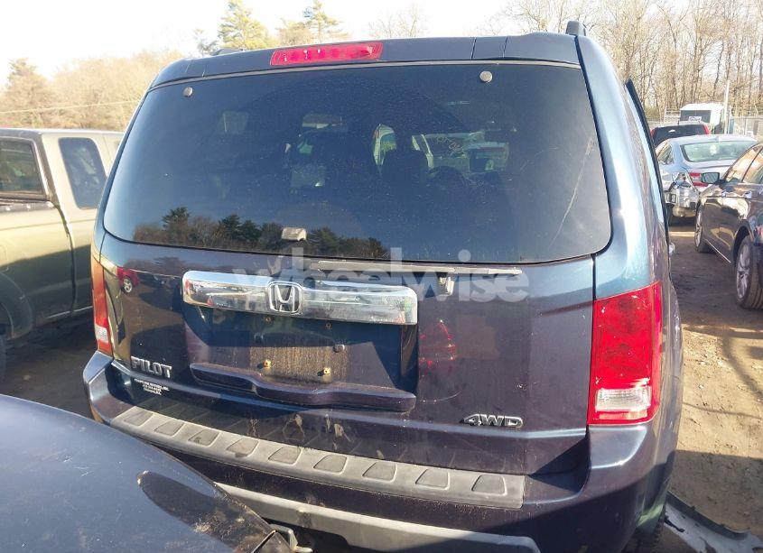 Photo 16 of 2011 Honda Pilot EX-L (VIN 5FNYF4H59BB061845)