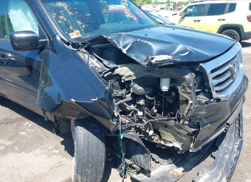 Photo 6 of 2012 Honda Pilot EX-L (VIN 5FNYF4H59CB010444)