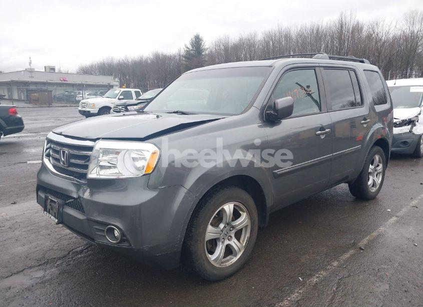 Photo 2 of 2012 Honda Pilot EX-L (VIN 5FNYF4H59CB038311)