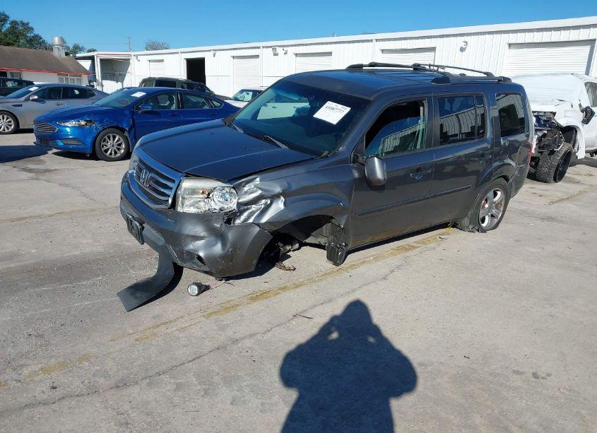 Photo 2 of 2012 Honda Pilot EX-L (VIN 5FNYF4H59CB063354)