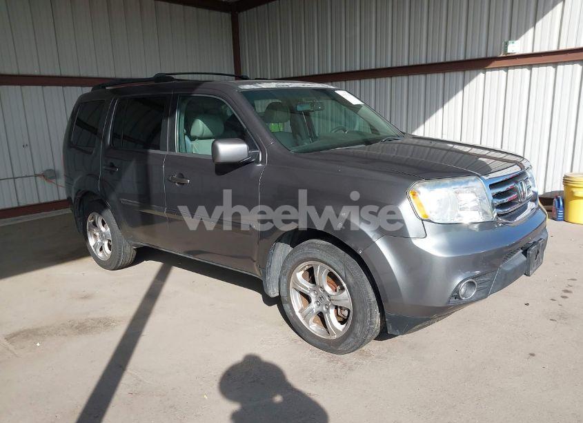 2013 Honda Pilot EX-L (VIN 5FNYF4H59DB002300) main photo