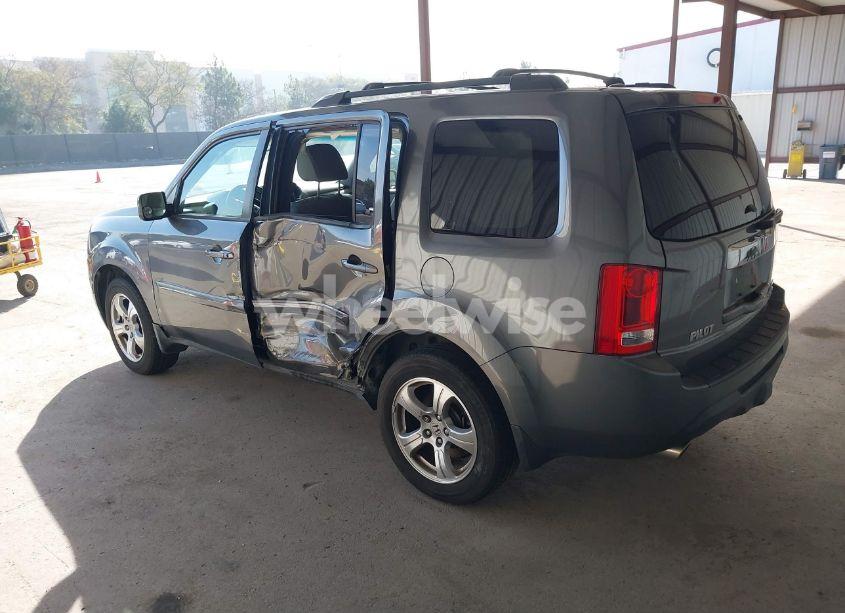 Photo 3 of 2013 Honda Pilot EX-L (VIN 5FNYF4H59DB002300)