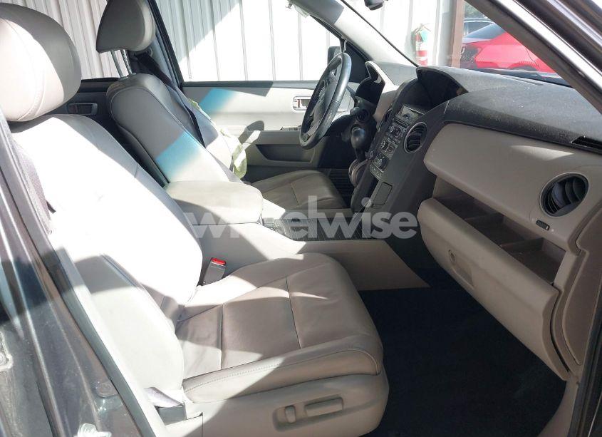 Photo 5 of 2013 Honda Pilot EX-L (VIN 5FNYF4H59DB002300)