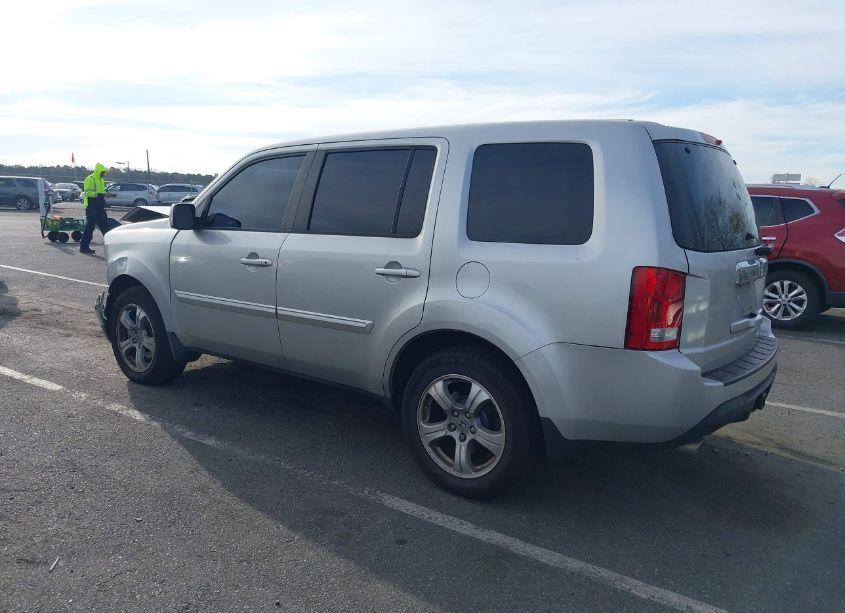 Photo 3 of 2013 Honda Pilot EX-L (VIN 5FNYF4H59DB029920)