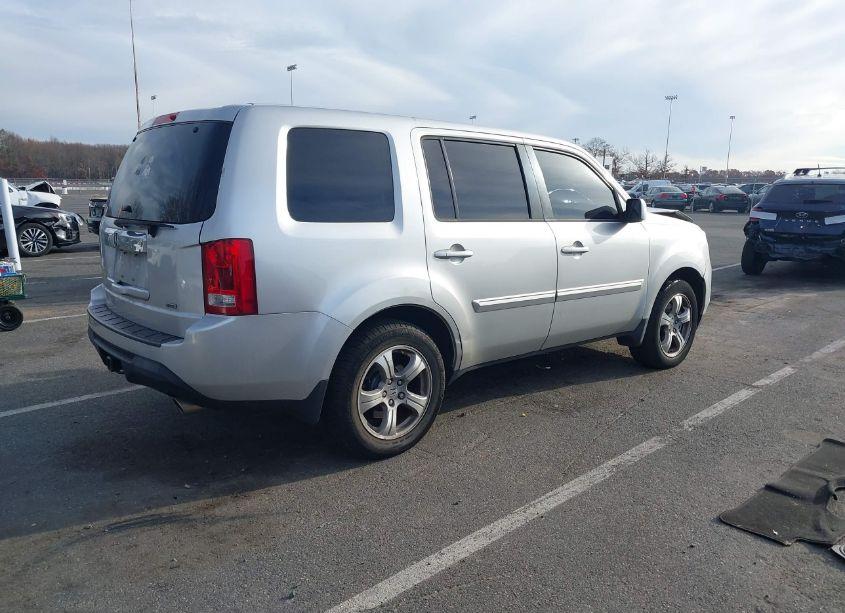 Photo 4 of 2013 Honda Pilot EX-L (VIN 5FNYF4H59DB029920)