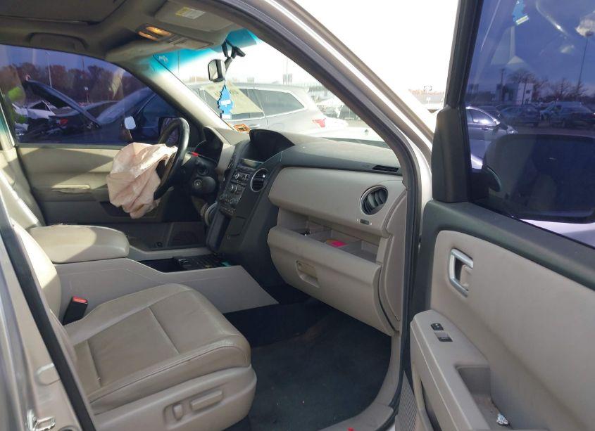 Photo 5 of 2013 Honda Pilot EX-L (VIN 5FNYF4H59DB029920)