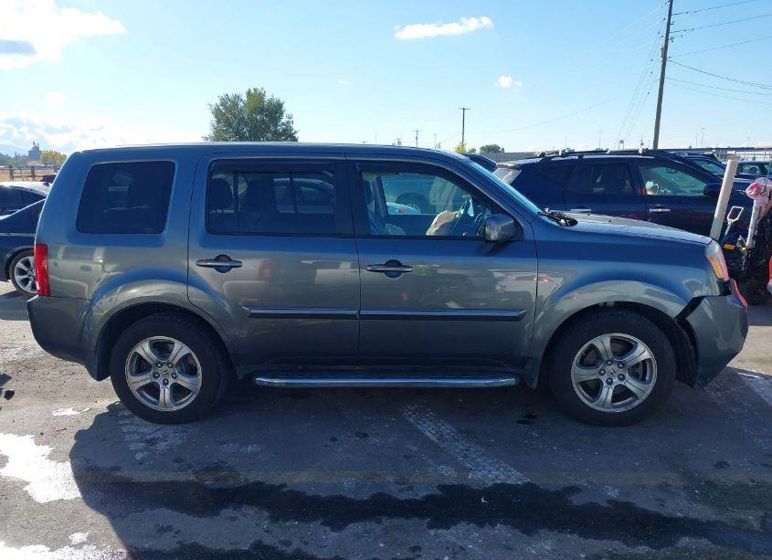 Photo 13 of 2013 Honda Pilot EX-L (VIN 5FNYF4H59DB051366)