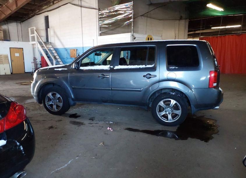 Photo 14 of 2013 Honda Pilot EX-L (VIN 5FNYF4H59DB051836)