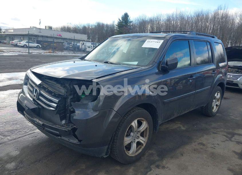 Photo 2 of 2013 Honda Pilot EX-L (VIN 5FNYF4H59DB080950)