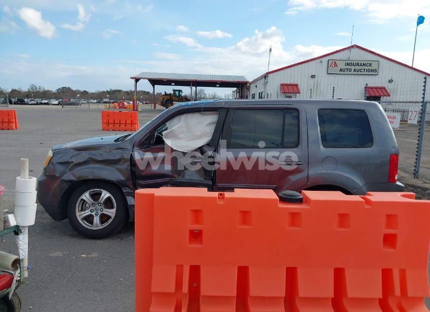 Photo 14 of 2014 Honda Pilot EX-L (VIN 5FNYF4H59EB005344)