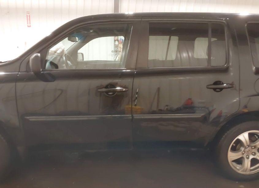 Photo 14 of 2014 Honda Pilot EX-L (VIN 5FNYF4H59EB023844)