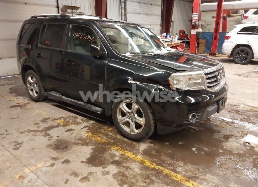 2015 Honda Pilot EX-L (VIN 5FNYF4H59FB010416) main photo