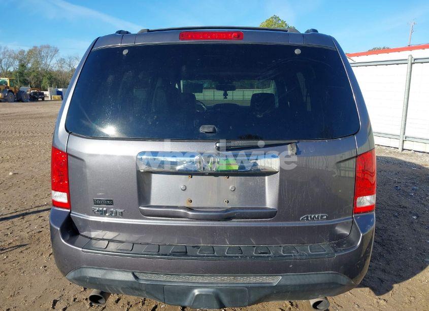 Photo 16 of 2015 Honda Pilot EX-L (VIN 5FNYF4H59FB060023)