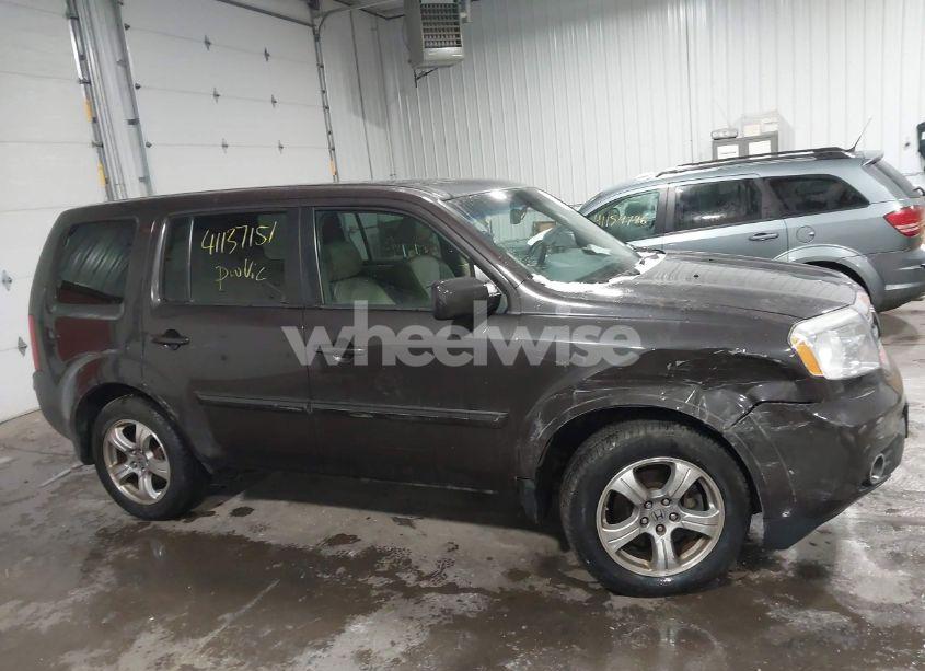 Photo 13 of 2015 Honda Pilot EX-L (VIN 5FNYF4H59FB069269)
