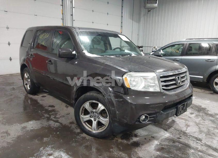 Photo 6 of 2015 Honda Pilot EX-L (VIN 5FNYF4H59FB069269)