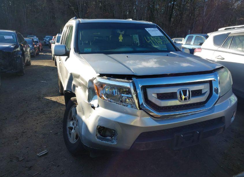 Photo 6 of 2010 Honda Pilot EX-L (VIN 5FNYF4H5XAB016802)