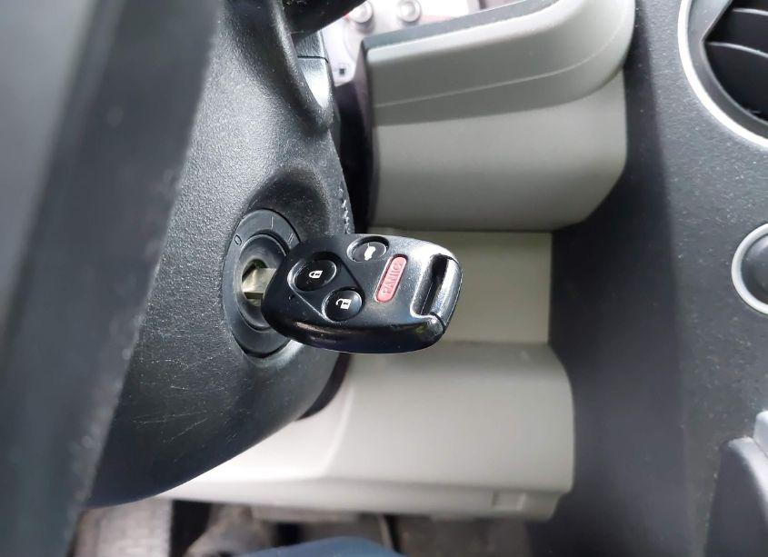 Photo 11 of 2010 Honda Pilot EX-L (VIN 5FNYF4H5XAB026018)