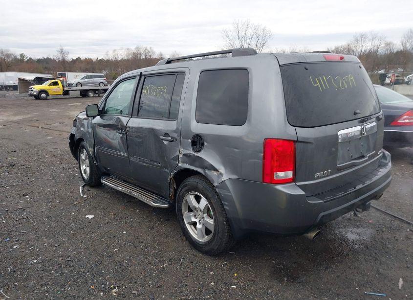 Photo 3 of 2010 Honda Pilot EX-L (VIN 5FNYF4H5XAB026018)