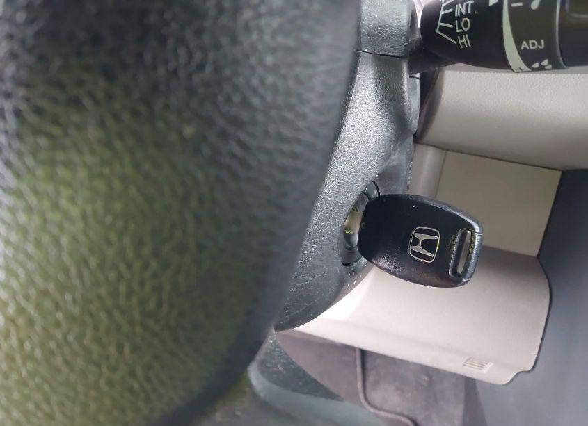 Photo 11 of 2011 Honda Pilot EX-L (VIN 5FNYF4H5XBB026635)