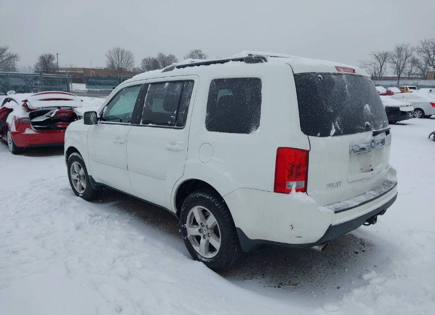 Photo 3 of 2011 Honda Pilot EX-L (VIN 5FNYF4H5XBB026635)