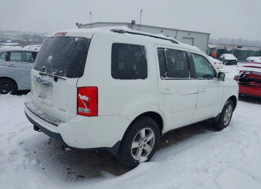 Photo 4 of 2011 Honda Pilot EX-L (VIN 5FNYF4H5XBB026635)