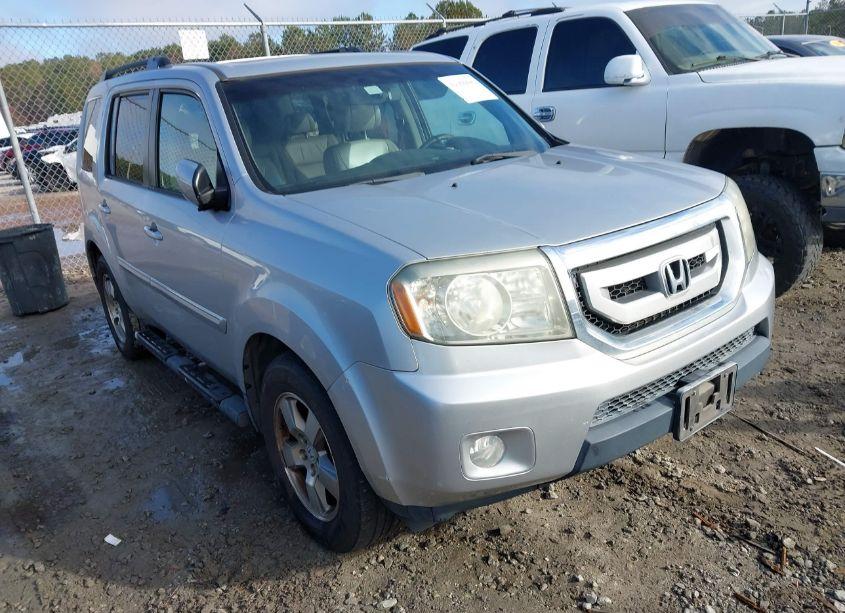 2011 Honda Pilot EX-L (VIN 5FNYF4H5XBB046481) main photo