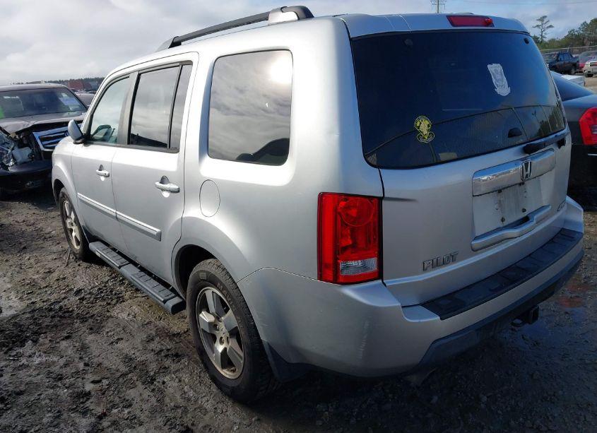 Photo 3 of 2011 Honda Pilot EX-L (VIN 5FNYF4H5XBB046481)