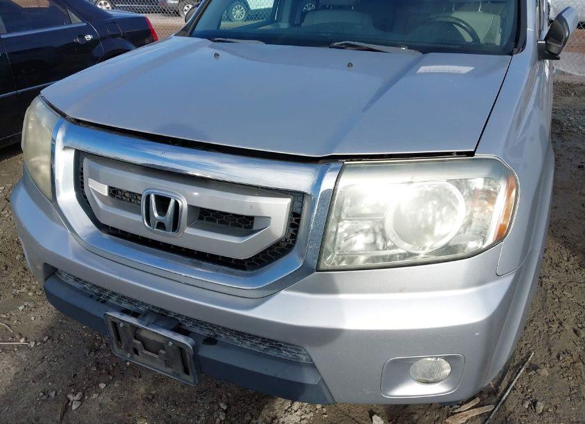Photo 6 of 2011 Honda Pilot EX-L (VIN 5FNYF4H5XBB046481)