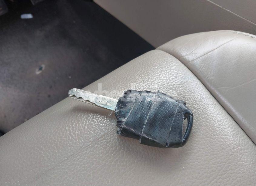 Photo 11 of 2011 Honda Pilot EX-L (VIN 5FNYF4H5XBB051454)