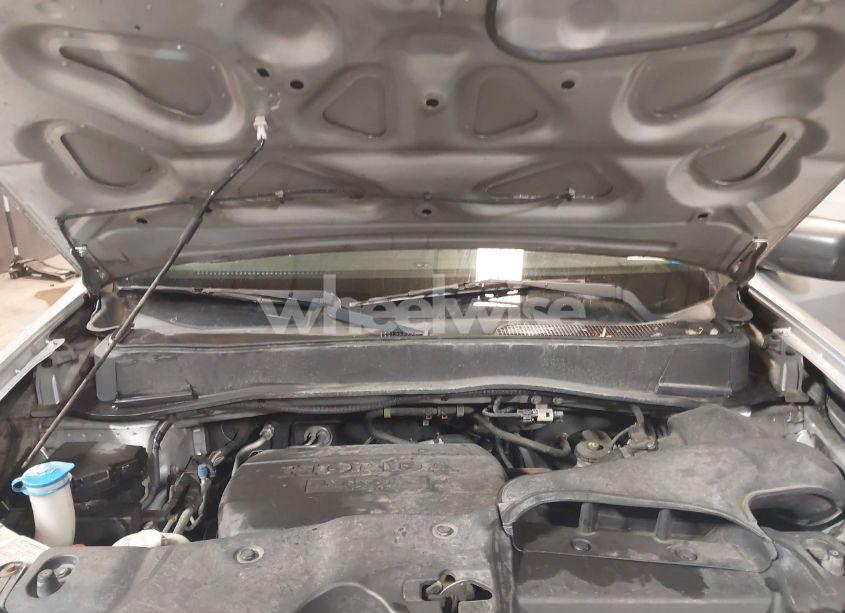 Photo 10 of 2011 Honda Pilot EX-L (VIN 5FNYF4H5XBB104301)