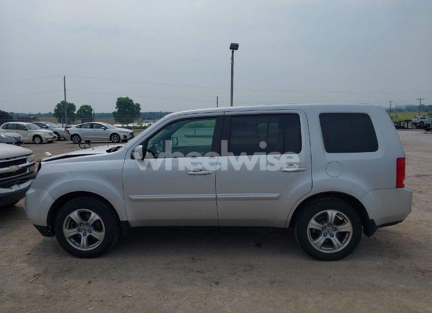Photo 15 of 2012 Honda Pilot EX-L (VIN 5FNYF4H5XCB008072)