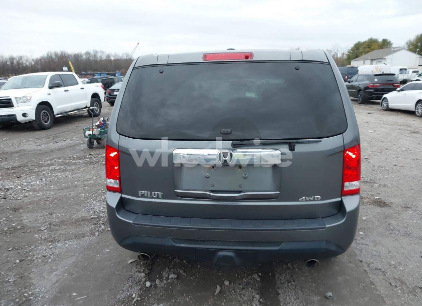 Photo 16 of 2012 Honda Pilot EX-L (VIN 5FNYF4H5XCB065694)