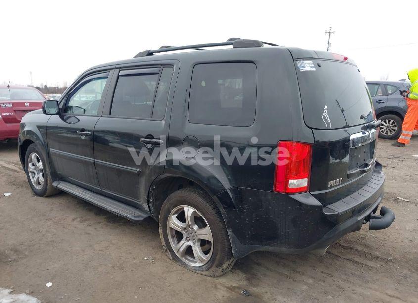 Photo 3 of 2012 Honda Pilot EX-L (VIN 5FNYF4H5XCB074685)