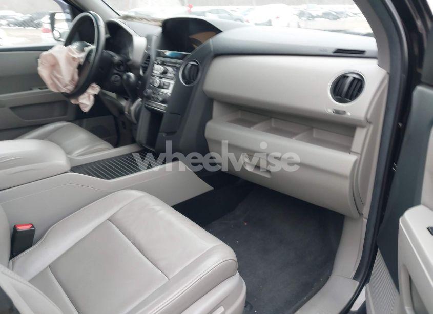 Photo 5 of 2012 Honda Pilot EX-L (VIN 5FNYF4H5XCB074685)