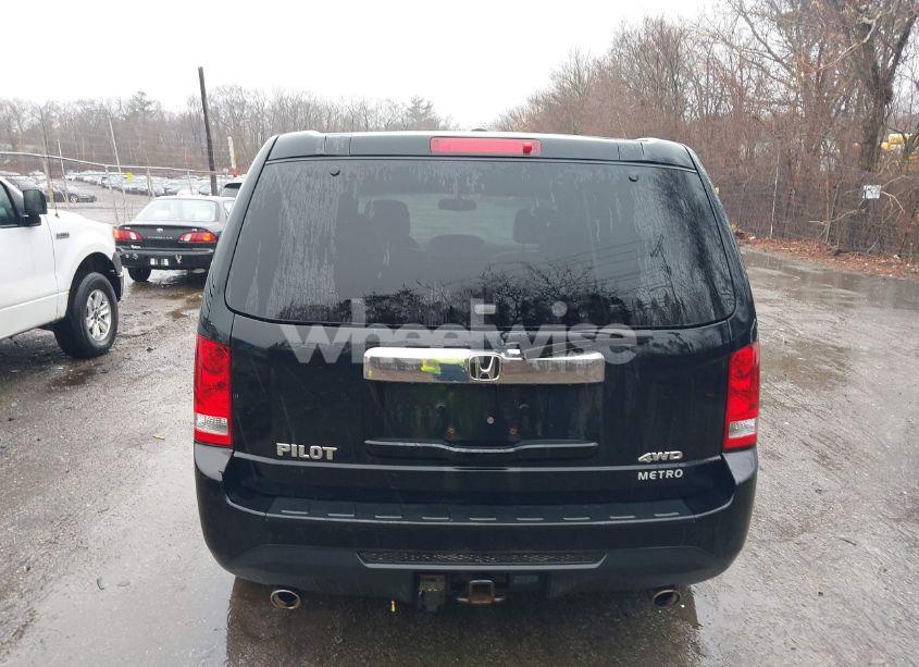 Photo 16 of 2012 Honda Pilot EX-L (VIN 5FNYF4H5XCB085590)