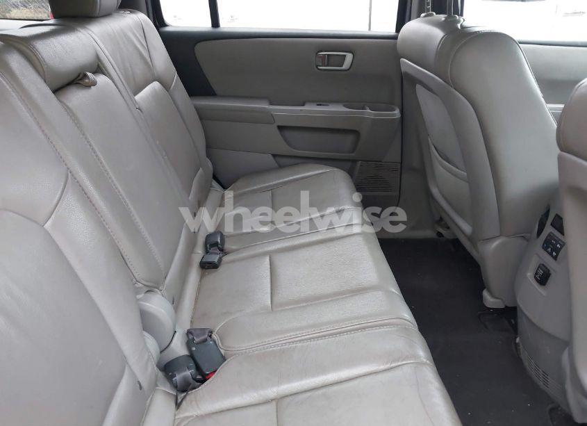 Photo 8 of 2012 Honda Pilot EX-L (VIN 5FNYF4H5XCB085590)