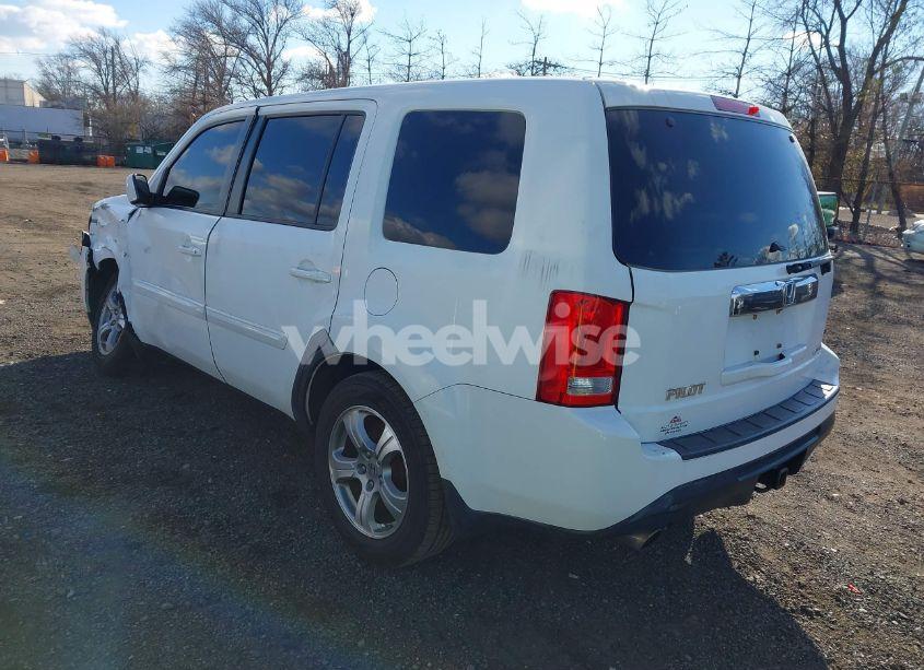 Photo 3 of 2013 Honda Pilot EX-L (VIN 5FNYF4H5XDB040456)