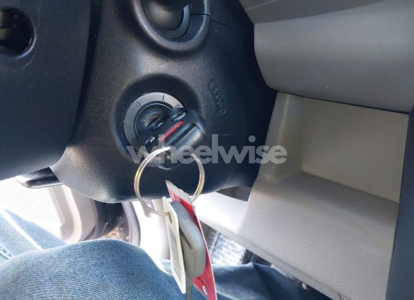 Photo 11 of 2013 Honda Pilot EX-L (VIN 5FNYF4H5XDB042112)