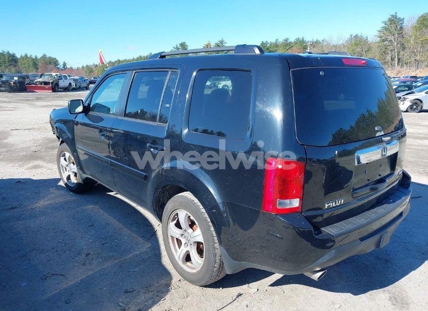 Photo 3 of 2013 Honda Pilot EX-L (VIN 5FNYF4H5XDB042112)