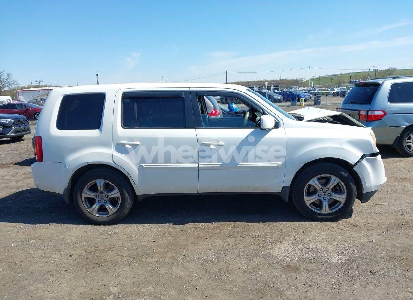 Photo 13 of 2013 Honda Pilot EX-L (VIN 5FNYF4H5XDB075692)