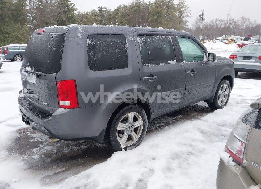 Photo 4 of 2014 Honda Pilot EX-L (VIN 5FNYF4H5XEB048123)