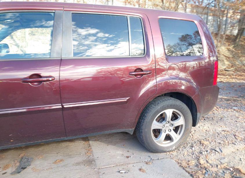 Photo 19 of 2014 Honda Pilot EX-L (VIN 5FNYF4H5XEB055637)