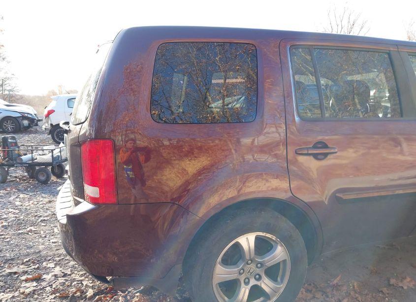 Photo 20 of 2014 Honda Pilot EX-L (VIN 5FNYF4H5XEB055637)