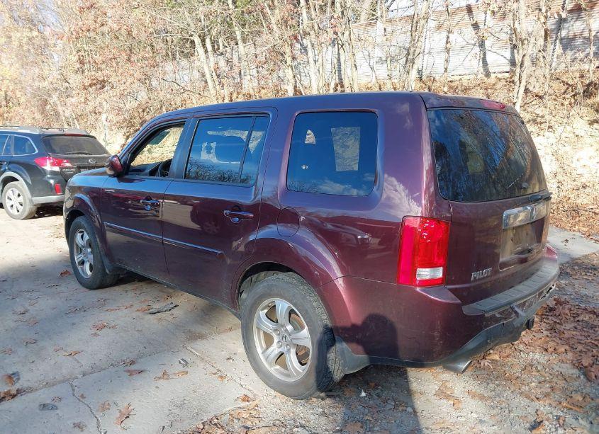 Photo 3 of 2014 Honda Pilot EX-L (VIN 5FNYF4H5XEB055637)