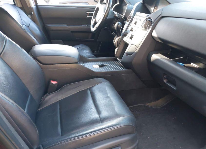 Photo 5 of 2014 Honda Pilot EX-L (VIN 5FNYF4H5XEB055637)