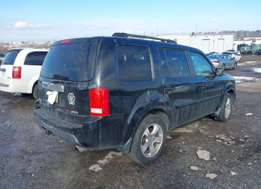 Photo 4 of 2011 Honda Pilot EX-L (VIN 5FNYF4H60BB004264)