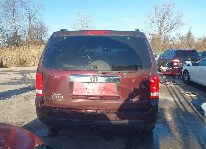 Photo 16 of 2011 Honda Pilot EX-L (VIN 5FNYF4H60BB015491)