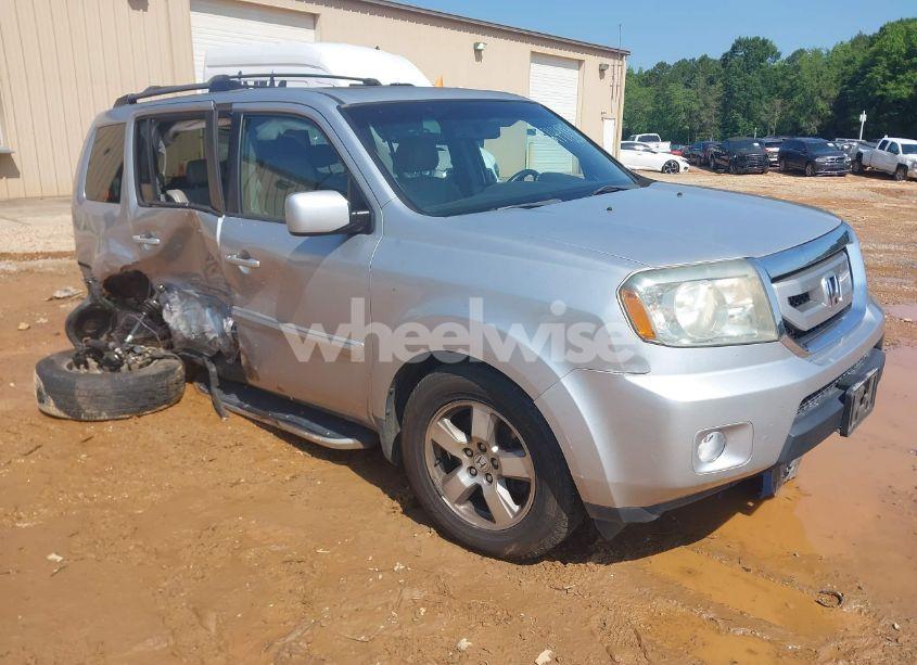 2011 Honda Pilot EX-L (VIN 5FNYF4H60BB039032) main photo
