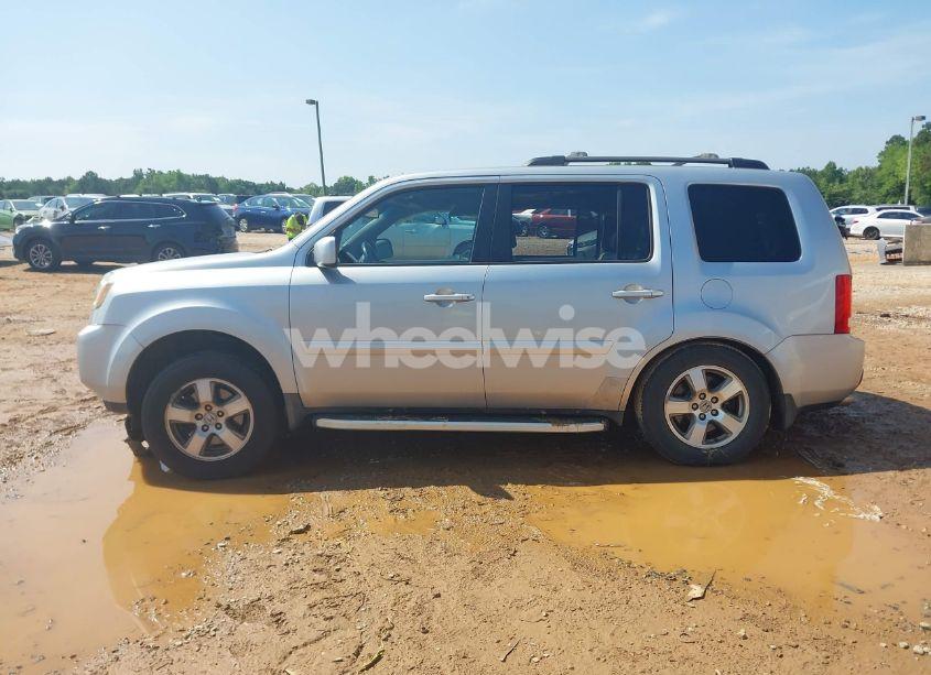 Photo 14 of 2011 Honda Pilot EX-L (VIN 5FNYF4H60BB039032)