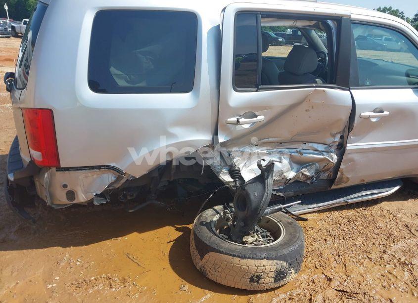 Photo 6 of 2011 Honda Pilot EX-L (VIN 5FNYF4H60BB039032)